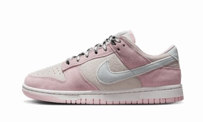 Nike Dunk Low LX Pink Foam fresh feel