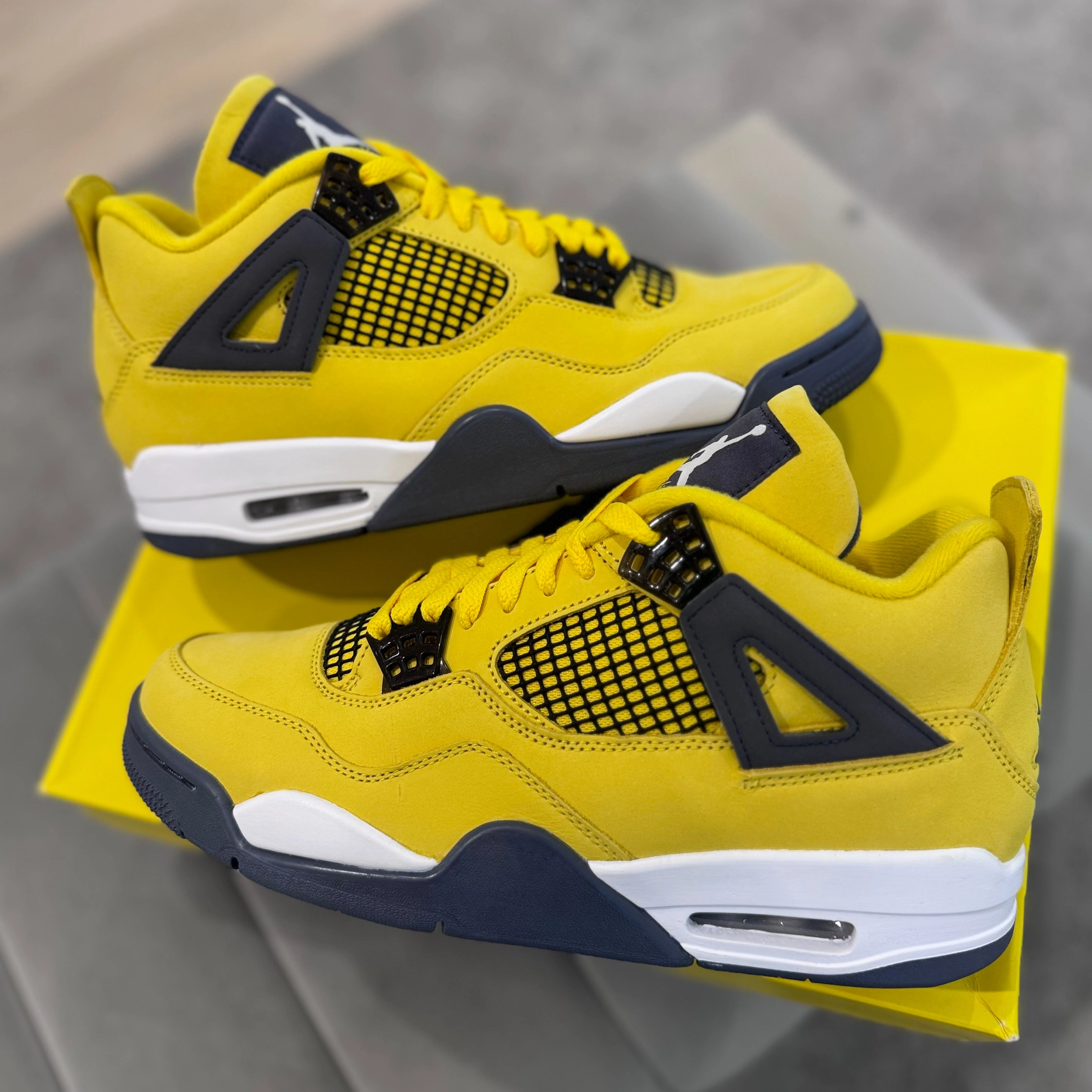 Eva Midsole Agile Motion JORDAN 4 'LIGHTNING'