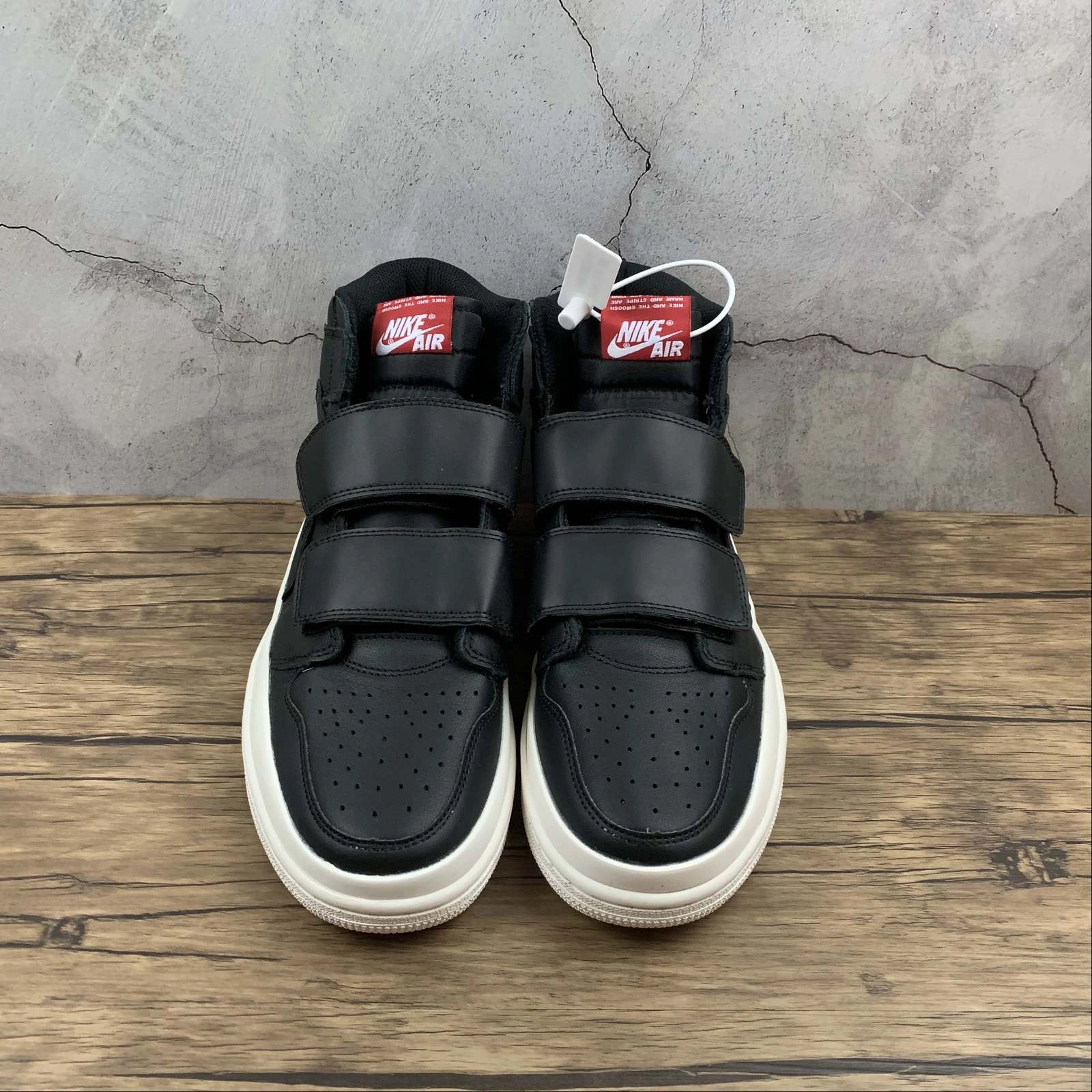 Oversized Tongue Air Jordan 1 Re Hi Double Strp Black AQ7924-001