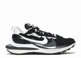 Step Assist Nike Vaporwaffle Saca Black & White