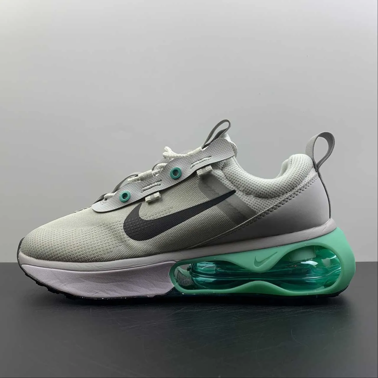 eco - friendly - feature shoes matte - finish - design shoes Air Max 2021 Pure Platinium Washed Teal Wolf Grey DH5103 001