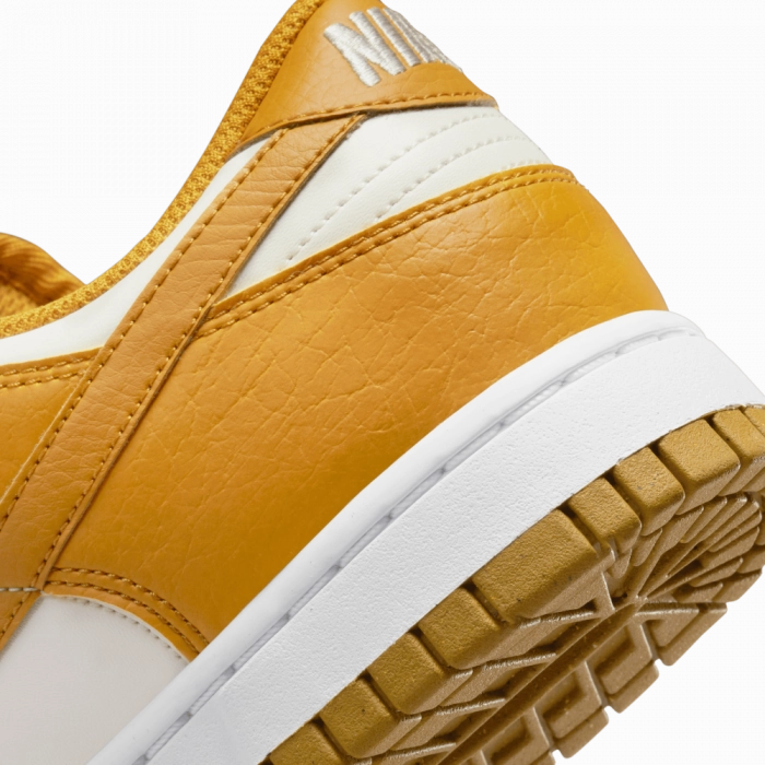 Effortless support Torsion Stability Nike Dunk Low Next Nature Phantom