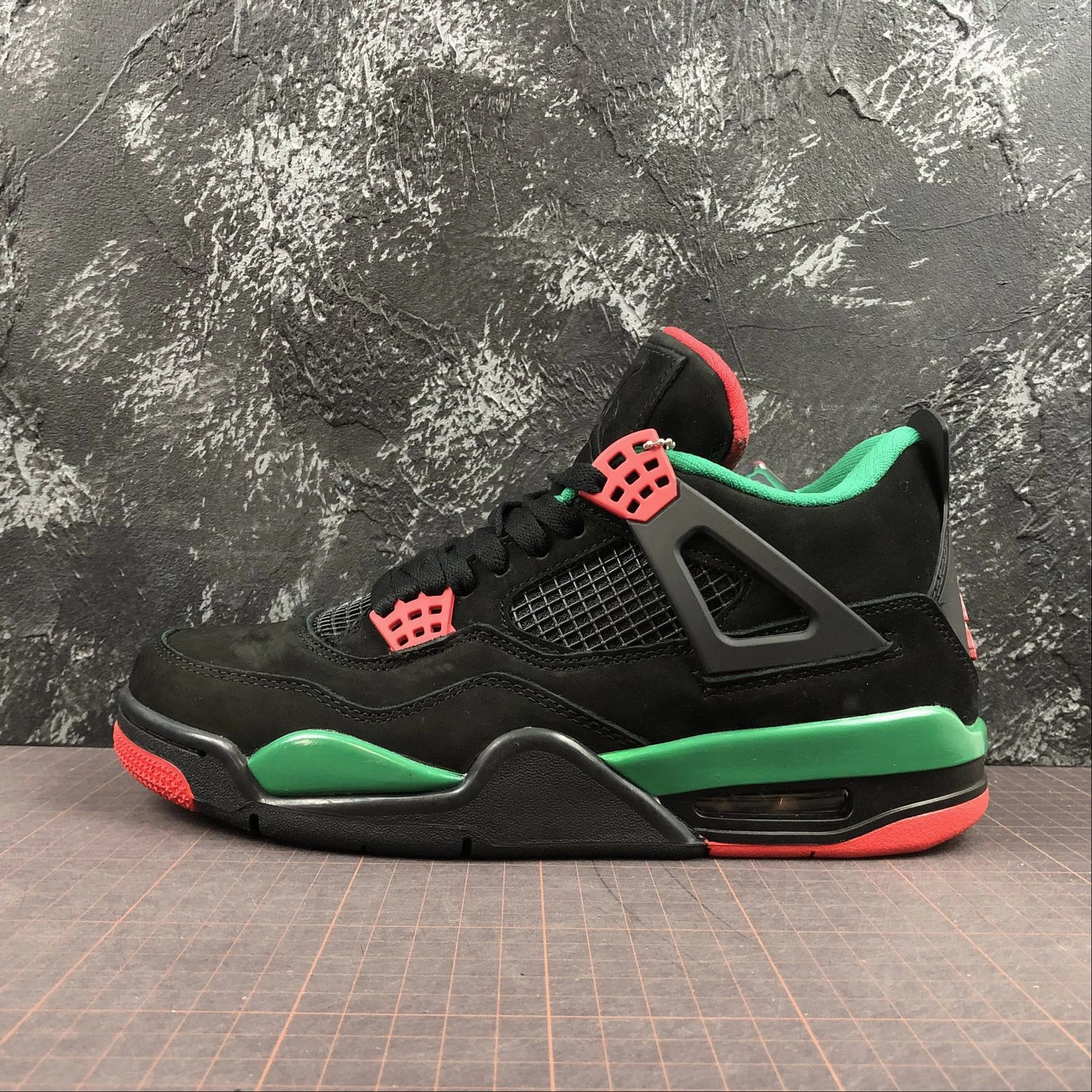 Air Jordan 4 Retro NRG Black Gorge Green-Varsity Red AQ3816-063 Comfort Lifestyle