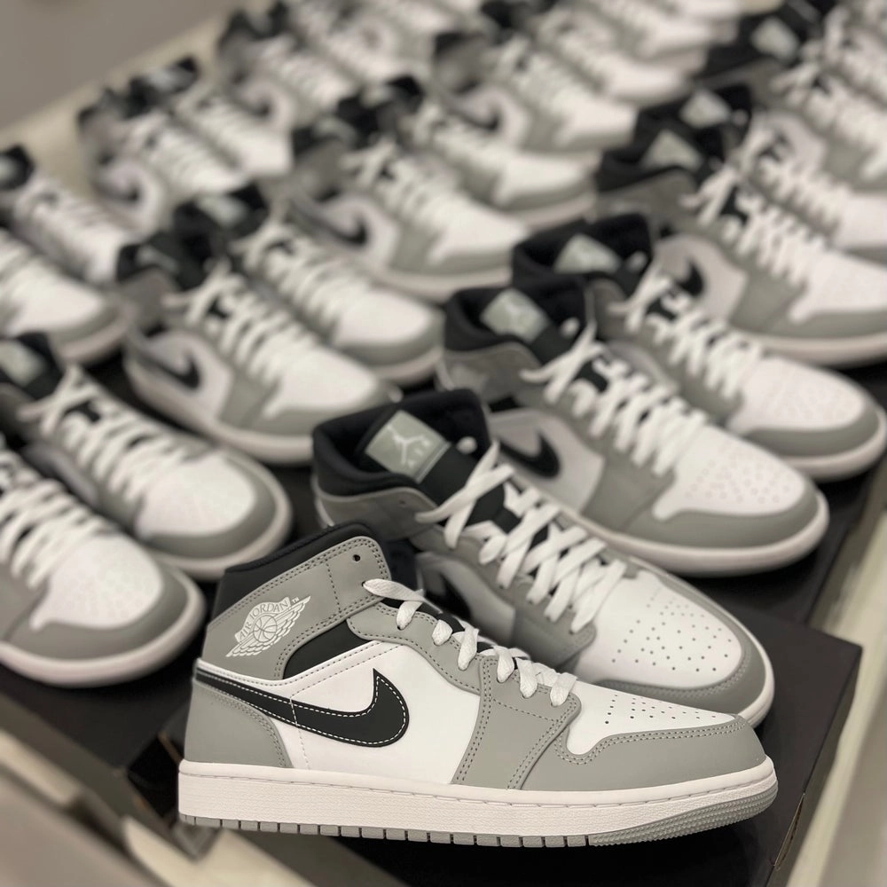 JORDAN 1 MID 'SMOKE GREY ANTHRACITE' Structured Choice