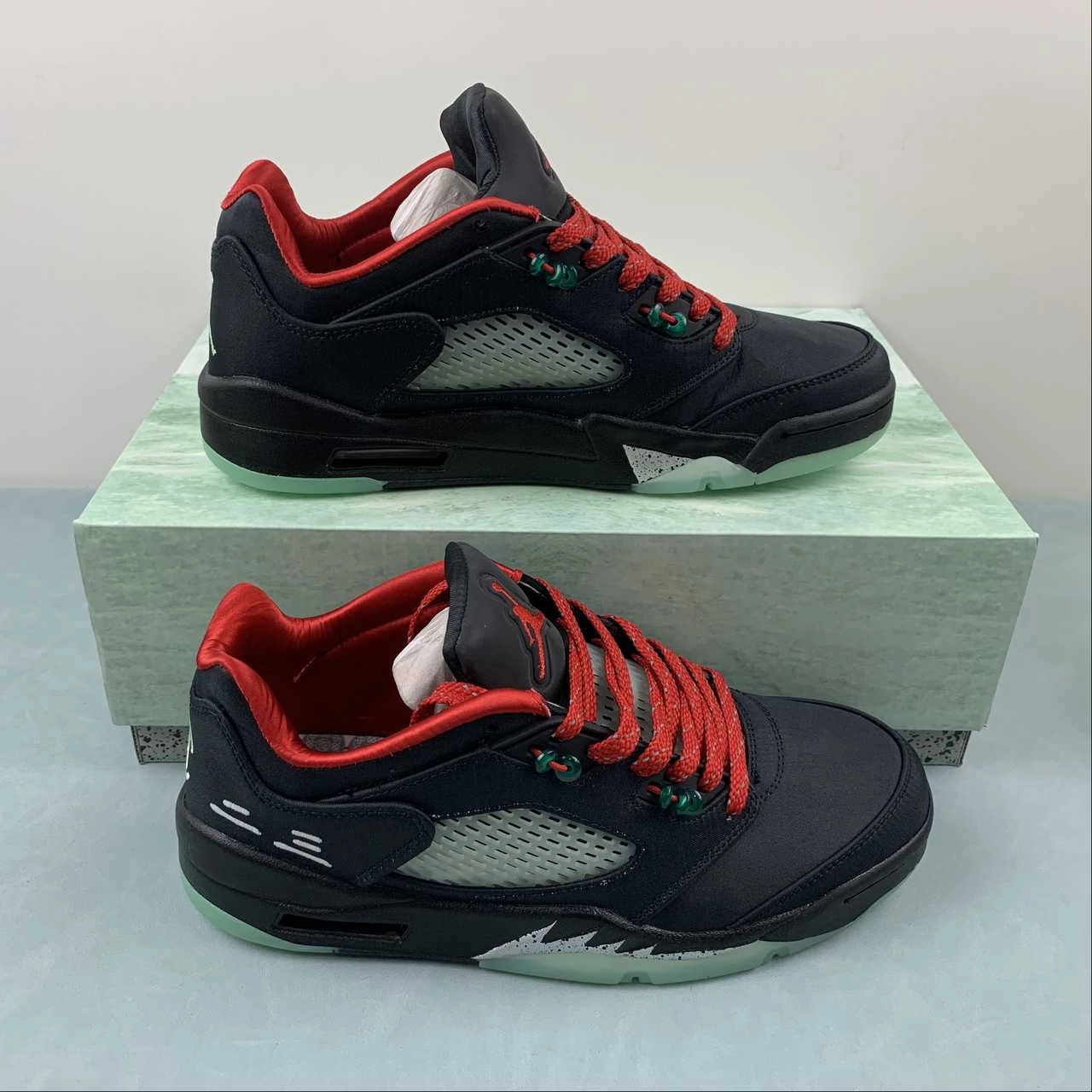 Air Jordan 5 Retro Low Classic Jade Fire Red Metallic Silver Black x Clot DM4640-036 Stable Design