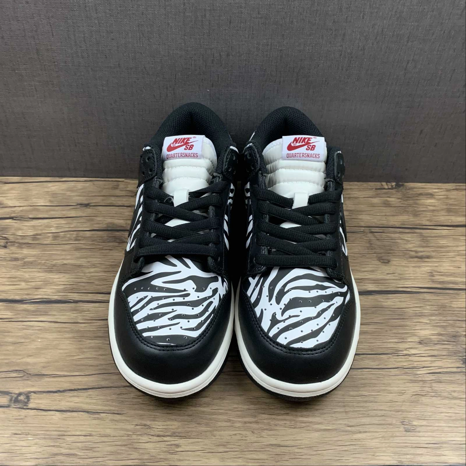 Quartersnacks x SB Dunk Low Zebra Black White DM3510-001 Retro Styling