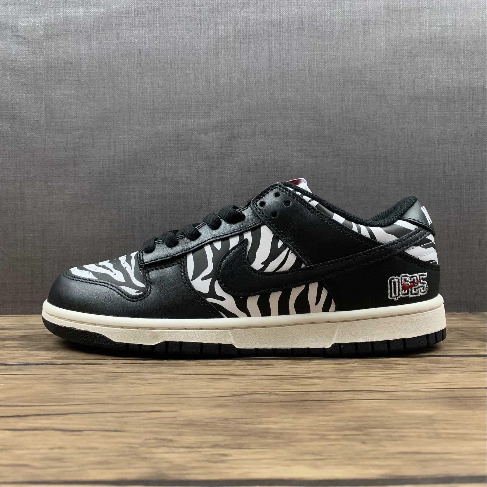 Quartersnacks x SB Dunk Low Zebra Black White DM3510-001 Classic Activity
