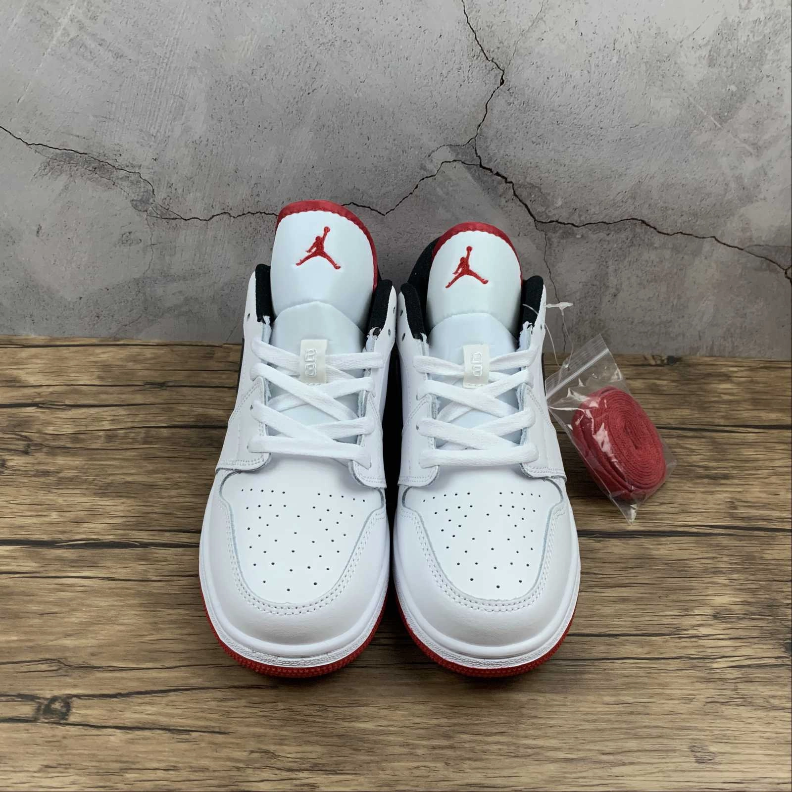 Knit Fabric Construction Air Jordan 1 Low (GS) White Gym Red Black 553560-118