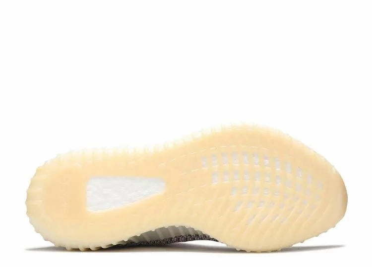 Yeezy 350 V2 Ash Pearl Comfy Outsole orthopedic