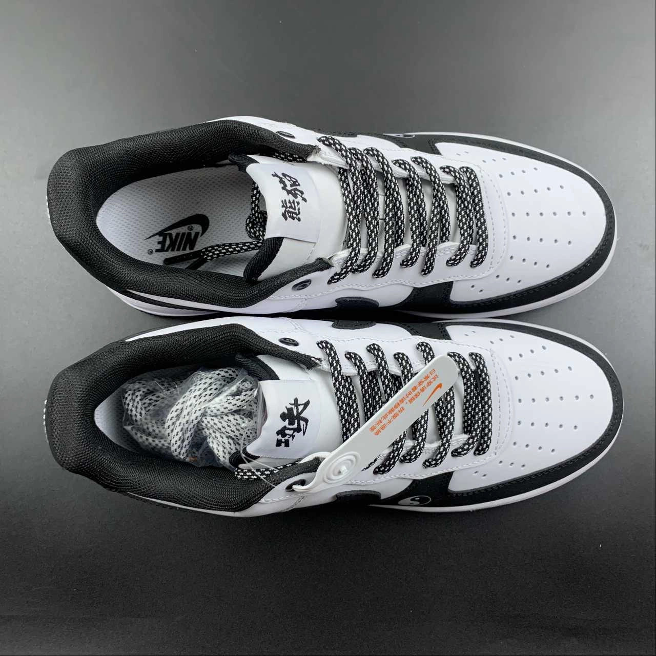 Daily Grace Functional Design Air Force 1 07 Low Kung Fu Panda Customised BS9055-701