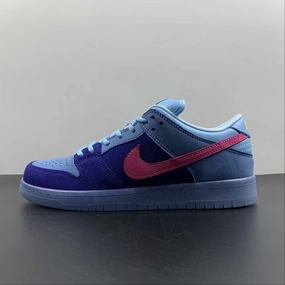 Cushioned Grip SB Dunk Low Run The Jewels Deep Royal Blue Active Pink Blue Chill DO9404-400