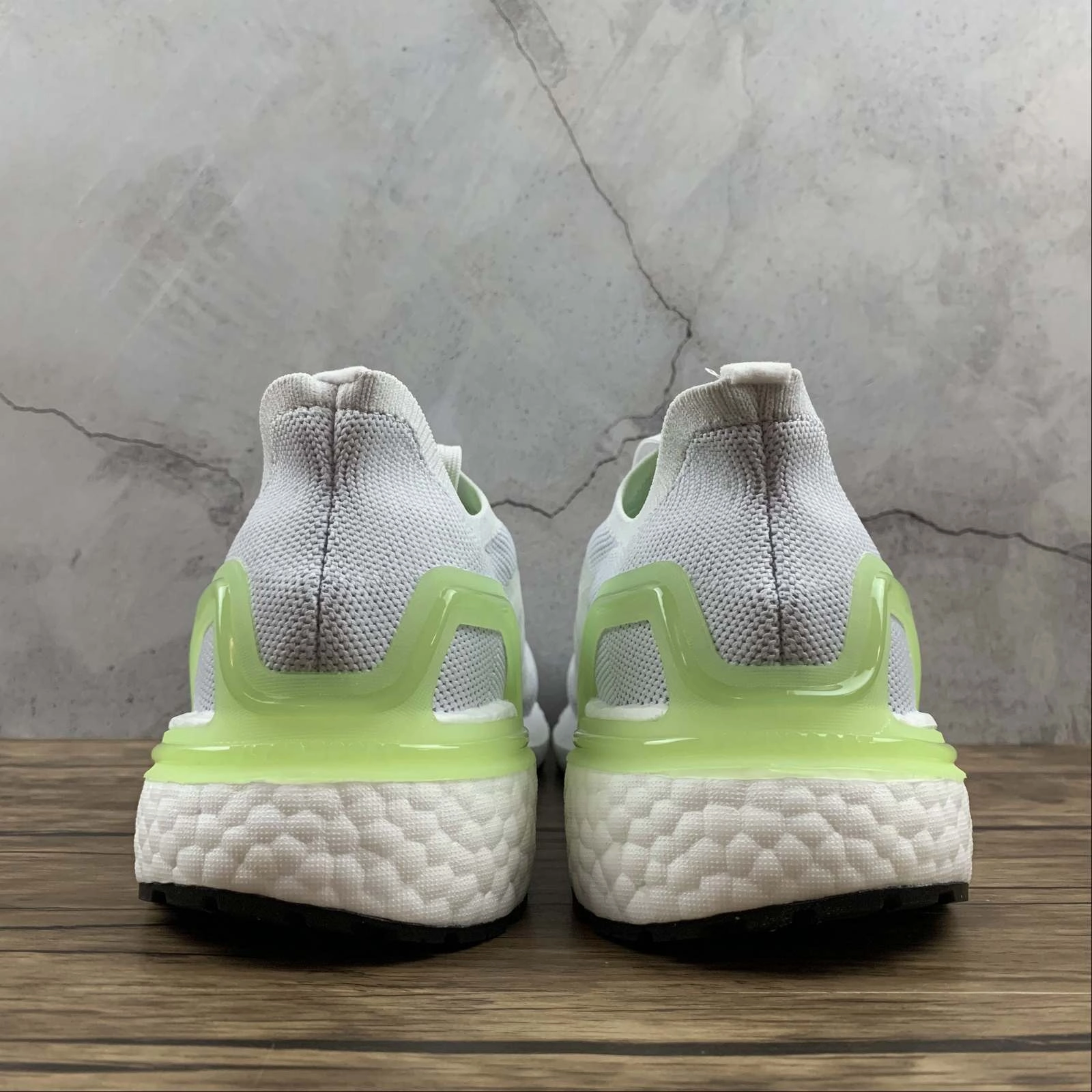 Adidas UltraBoost S.RDY Grey Fluorescent Green Plush flexibility