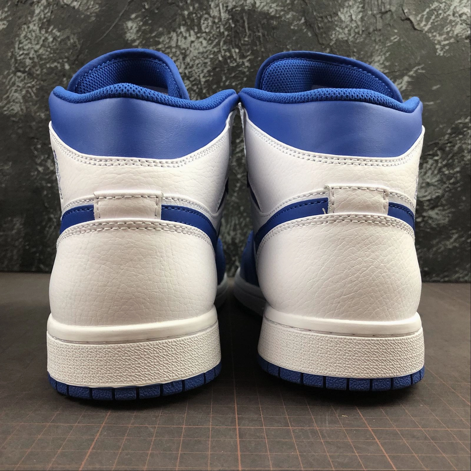 Light Structure Air Jordan 1 Mid White Hyper Royal-White 554724-114