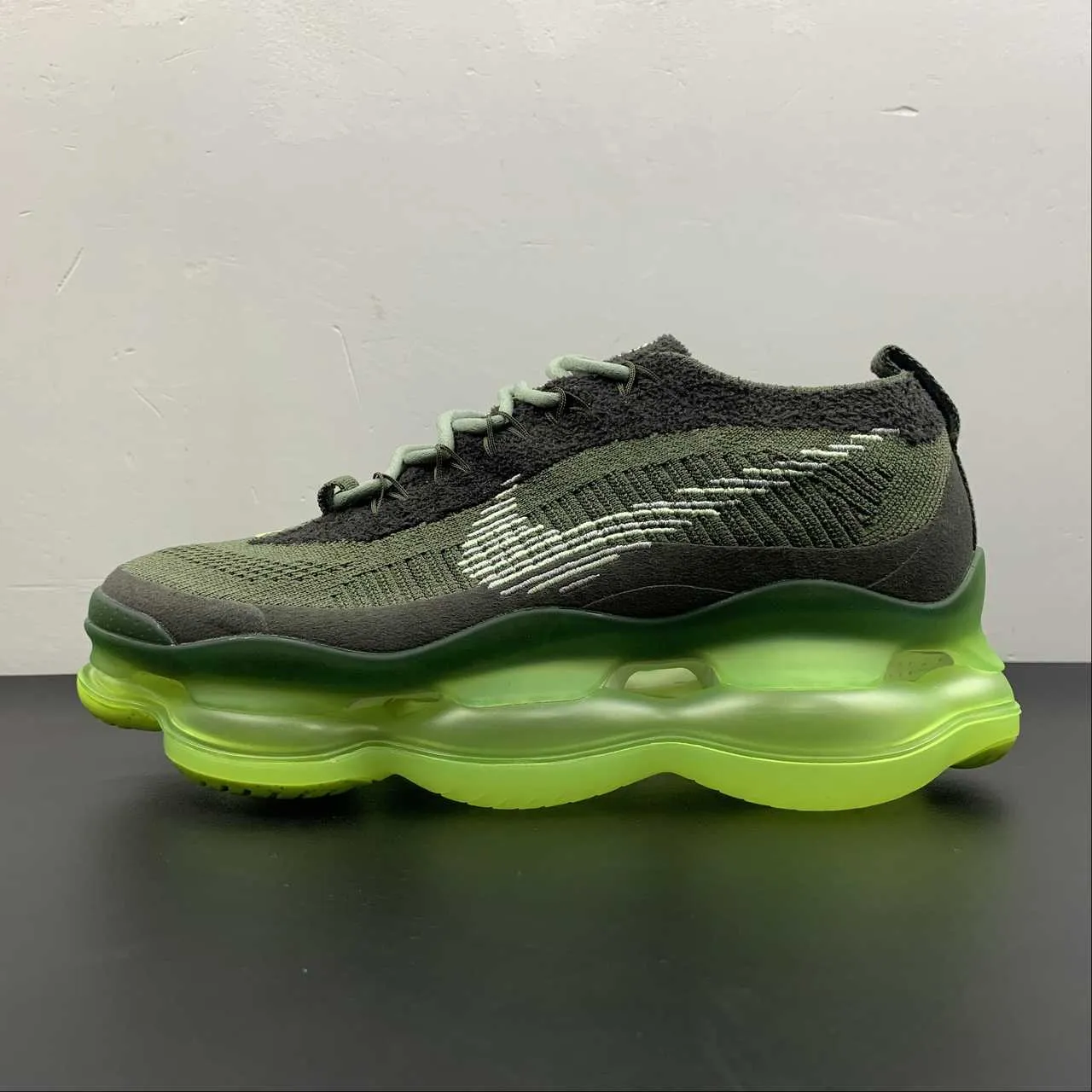 for exercise Secure Comfort Air Max Scorpion FK Barely Volt Jade Horizon Cargo Khaki DJ4701-300