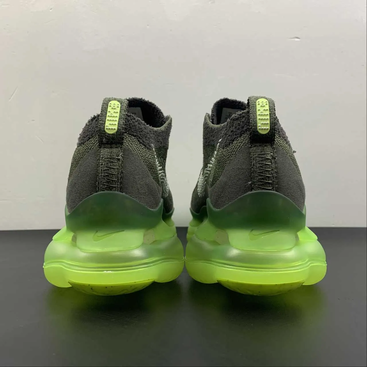 Air Max Scorpion FK Barely Volt Jade Horizon Cargo Khaki DJ4701-300 uneven - terrain running shoes running in spring