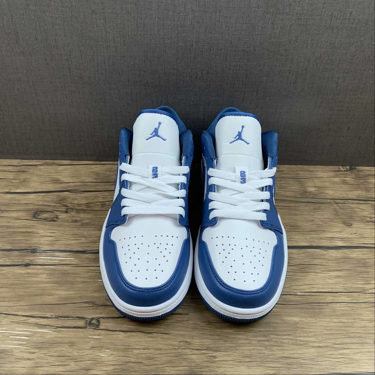 Air Jordan 1 Low White Dk. Marina Blue-White DC0774-114 Relax Fit City Function
