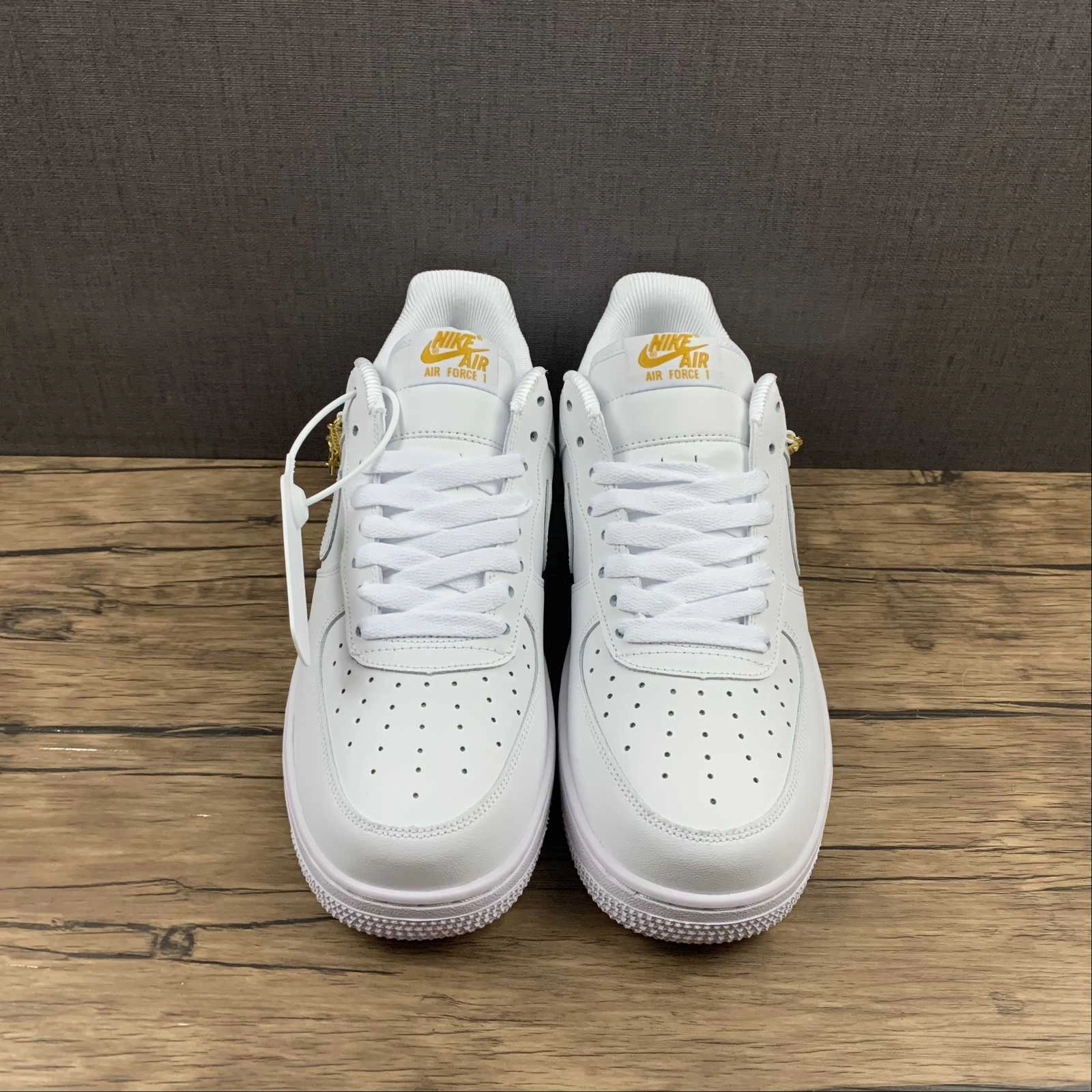 Comfortable Feel Air Force 1 07 LX White White-Metallic Gold DD1525-100