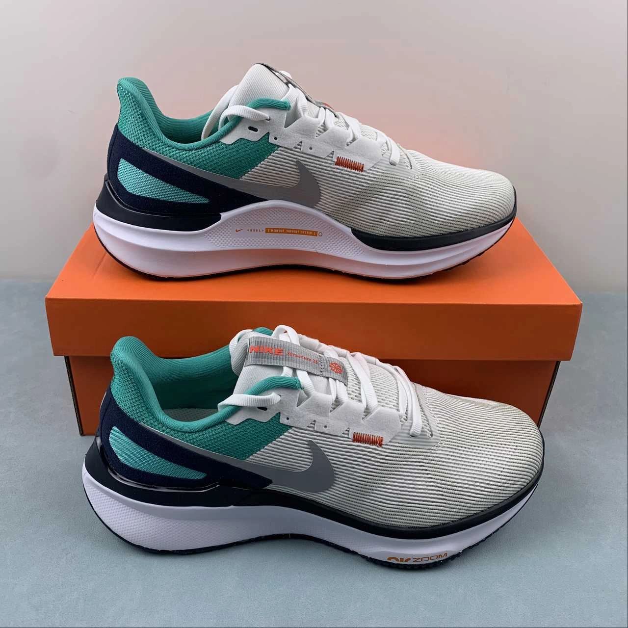 Lightweight construction allows for swift direction changes Air Zoom Structure 25 Light White Jade Light Smoke Gray DJ7884-102