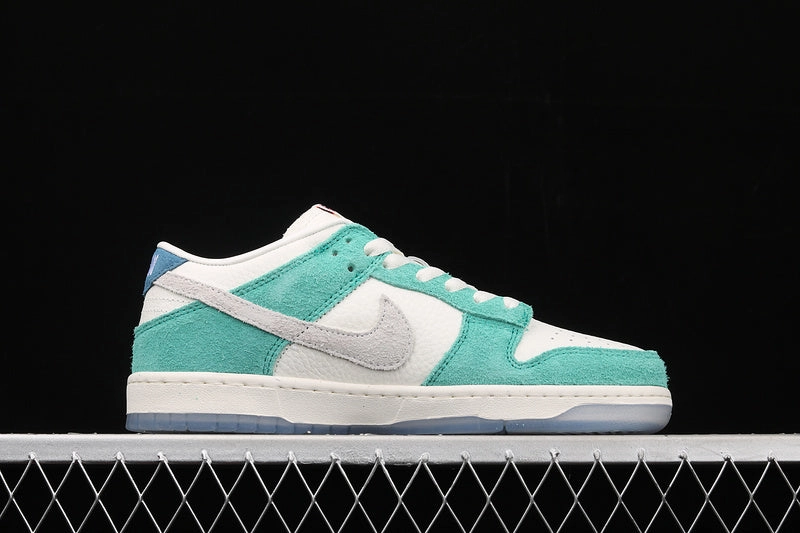 Lace Lock Technology Kasina x SB Dunk Low Road Sign Neptune Green CZ6501-101