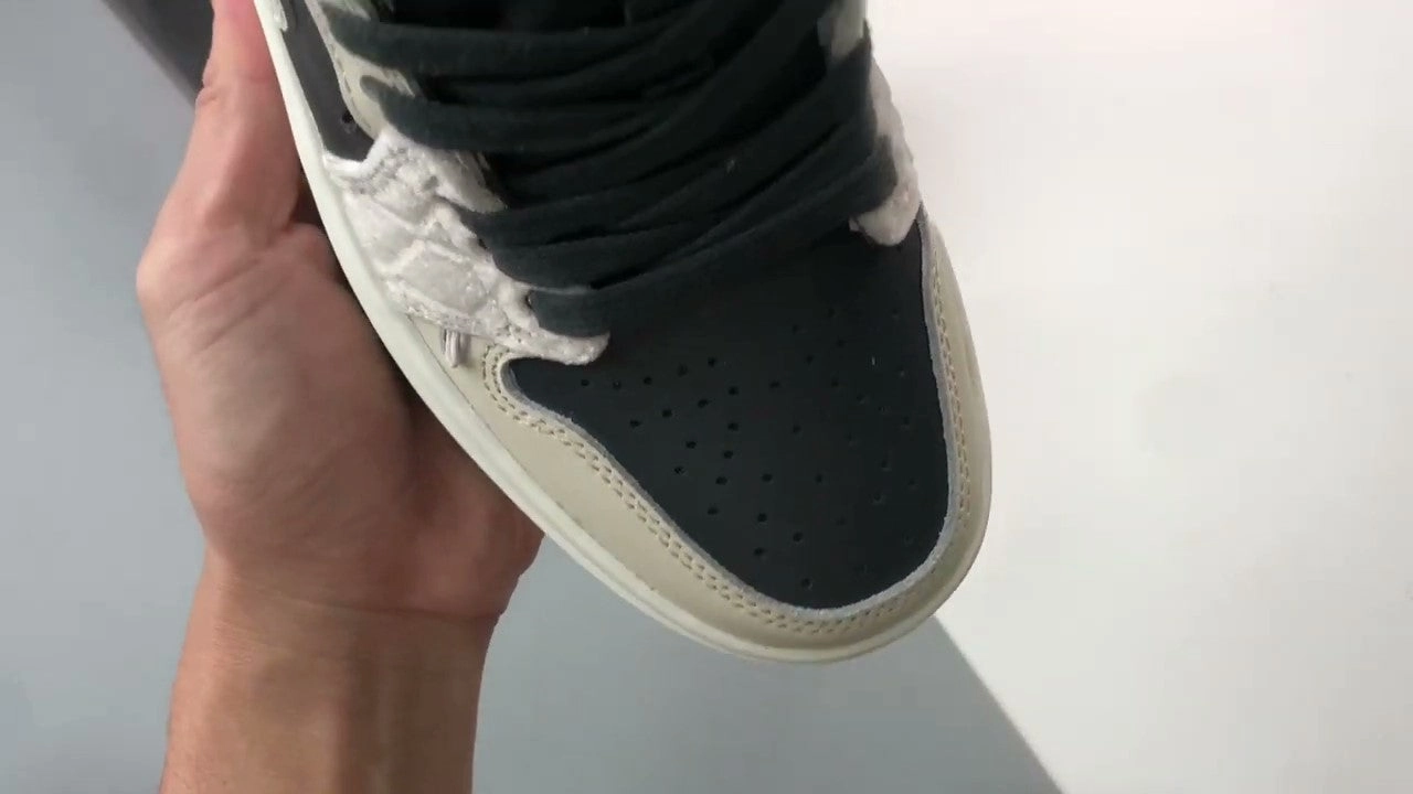 Easy Movement AntiOdor Air Jordan 1 Elevate Low SE Anthracite Light Bone Sail Gold Dust DV1494-001