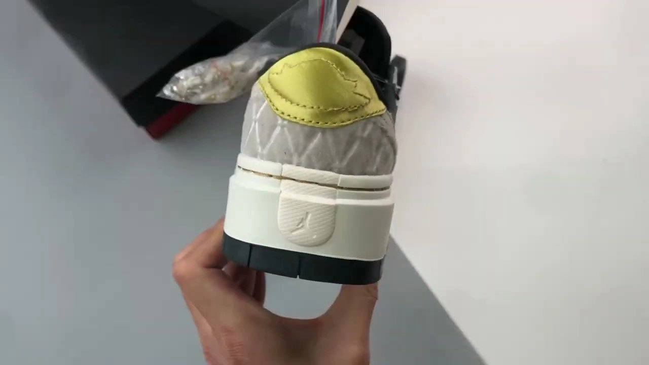 Classic Control Knit Fabric Design Air Jordan 1 Elevate Low SE Anthracite Light Bone Sail Gold Dust DV1494-001