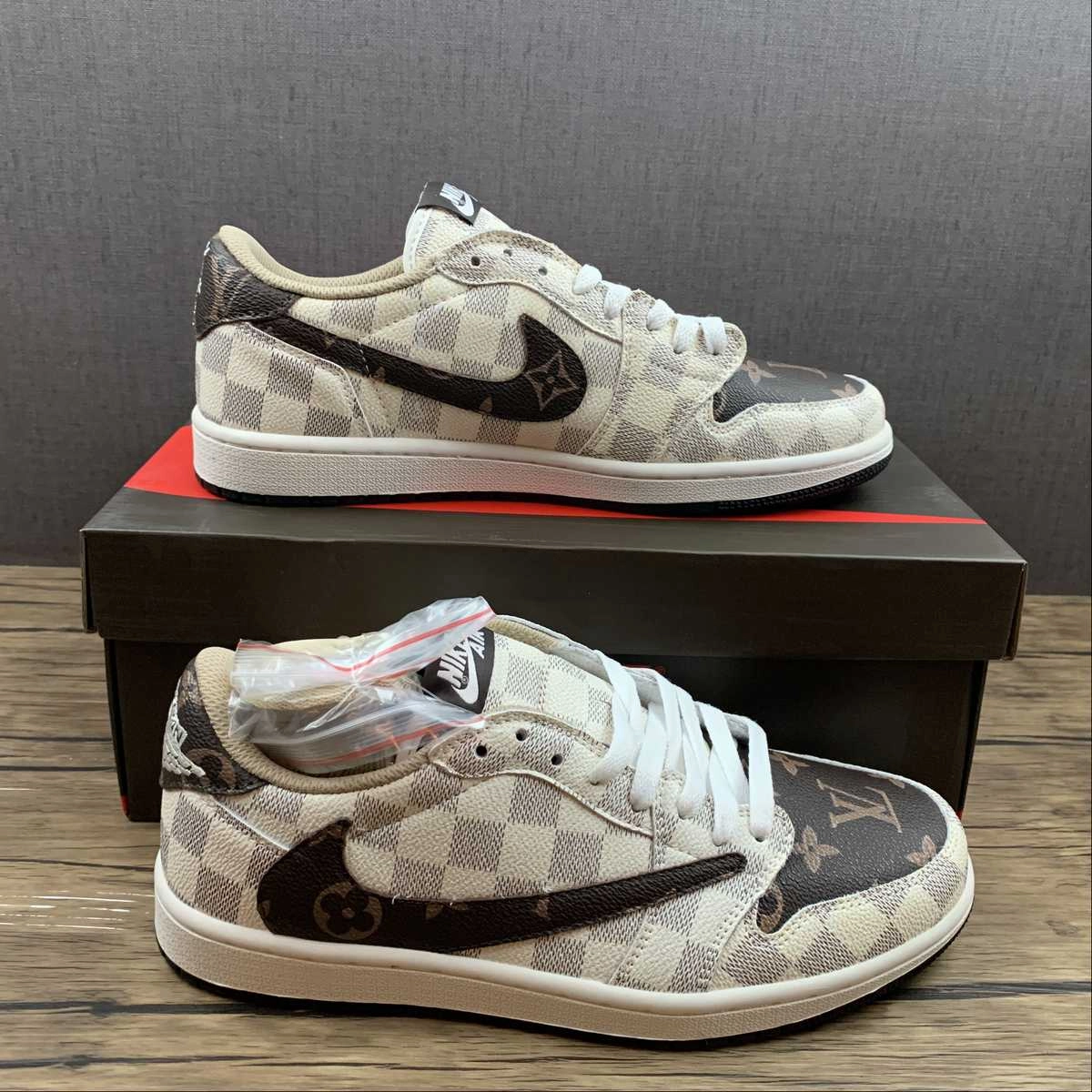 Air Jordan 1 Retro Low OG SP ??Travis Scott and Louis Vuitton?? DM7866-616 Toe box space Eco Friendly Dye Process