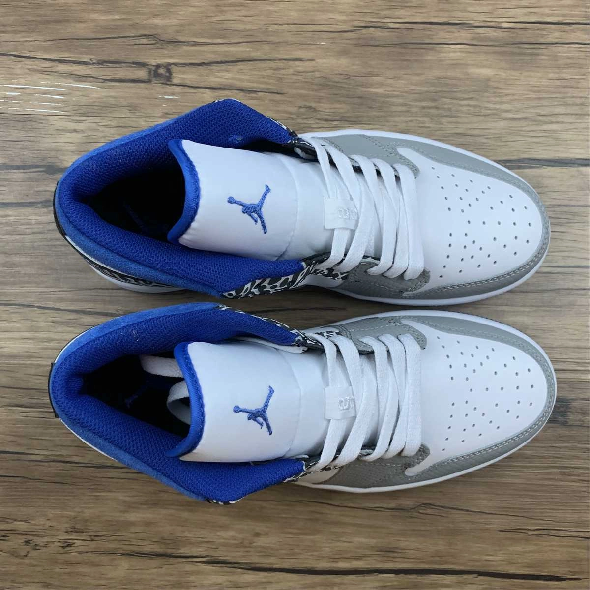 Air Jordan 1 Low White Grey-True Blue Black DM1199-140 Ergonomic Toe Box