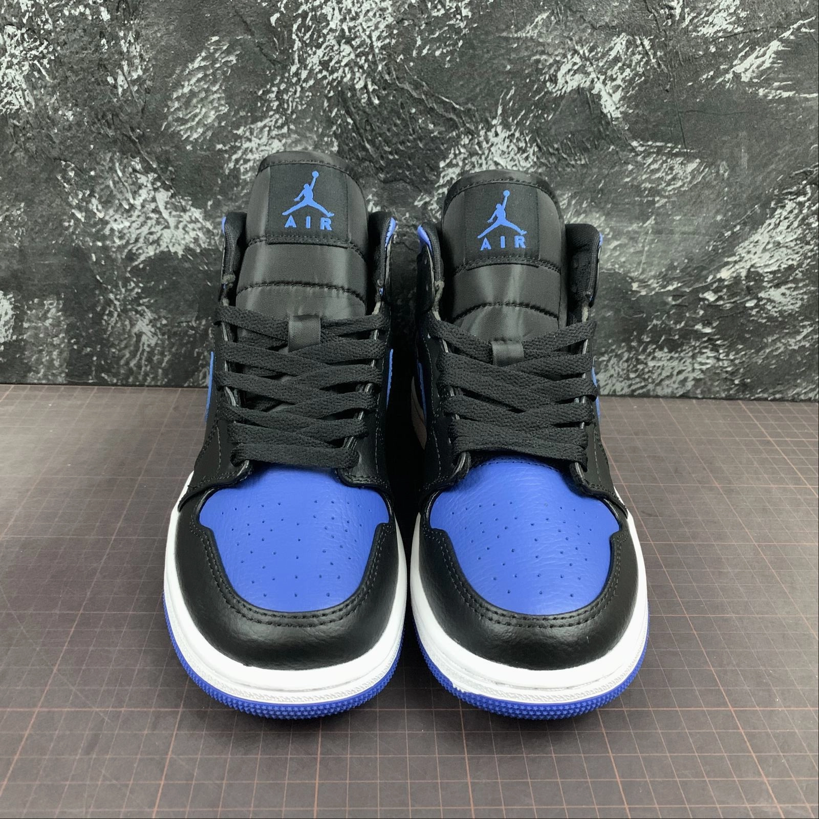 Air Jordan 1 Mid Black Blue White sport mix