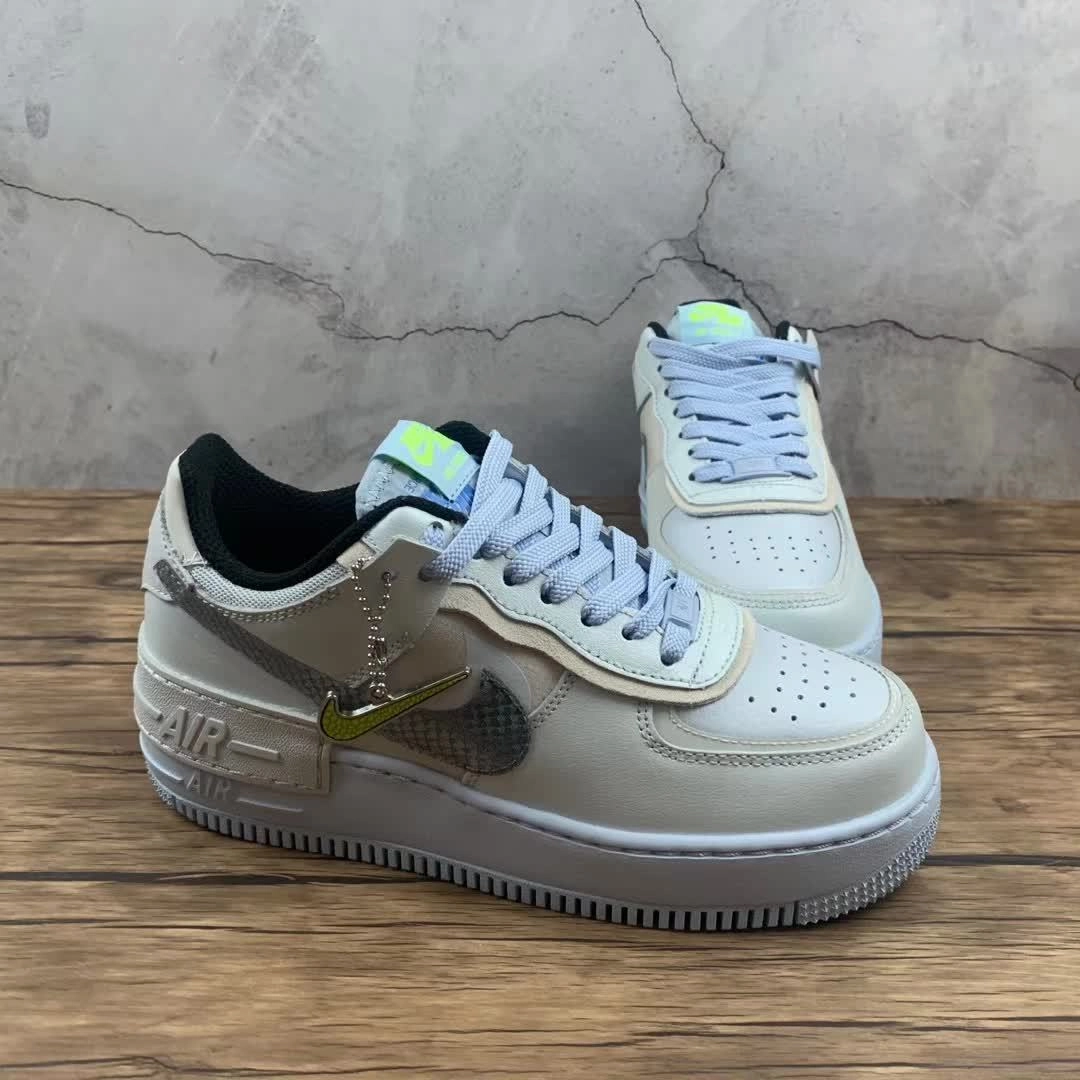 Air Force 1 Shadow Snakeskin Pure Platinum Light Bone Hydrogen Blue Smoke Grey CV3027 001 Break Walk