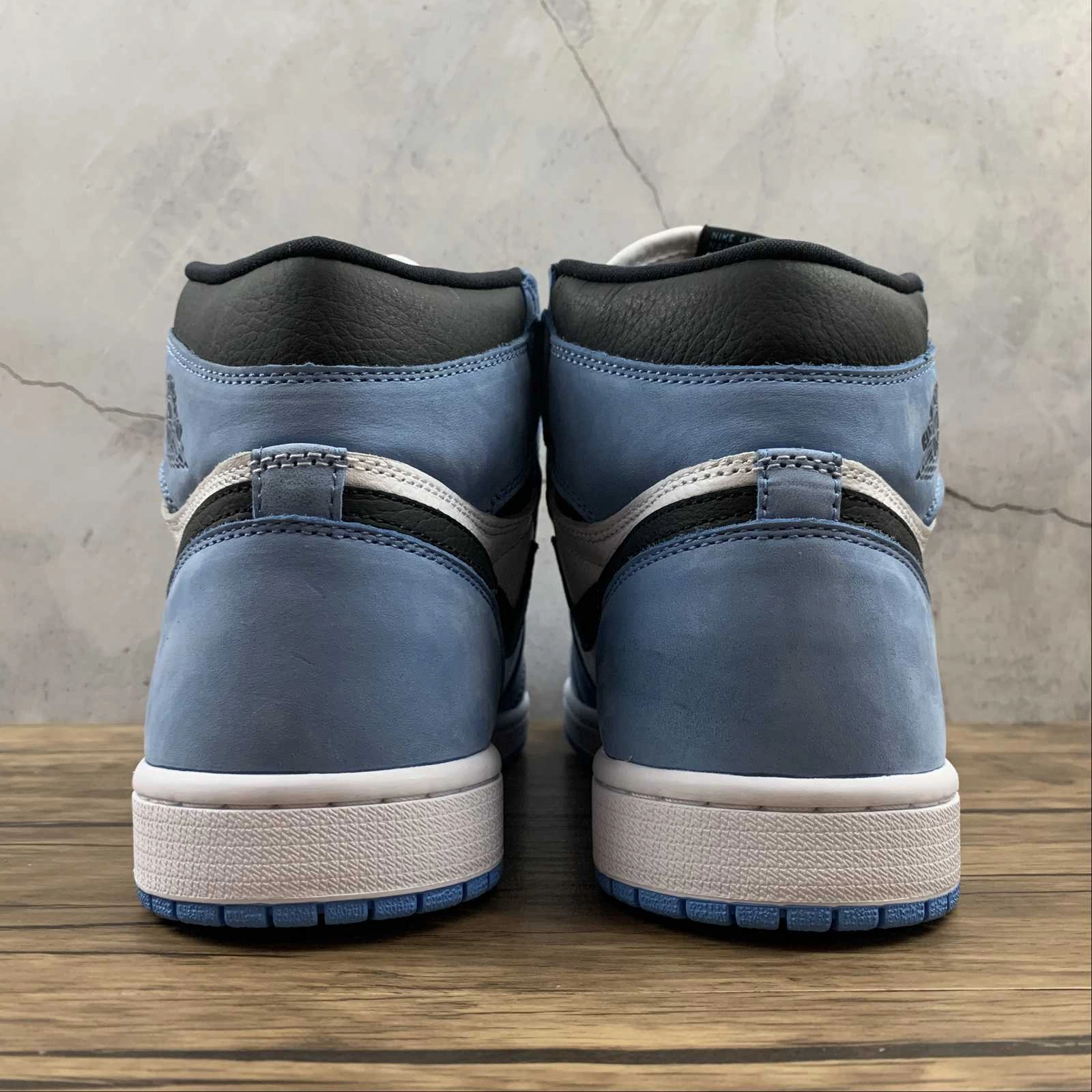 Air Jordan 1 Retro High OG White Black University Blue (2021) 555088-134 Ergo Support
