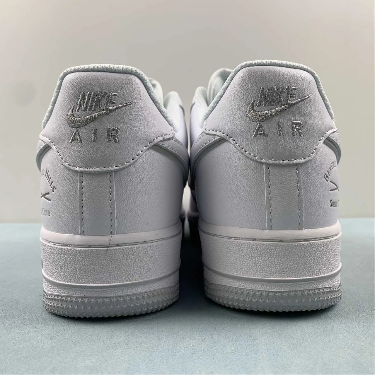 Air Force 1 07 Low Beverly Hills Sushi Club White Silver Gray NS0517-00 Easy Hike Faux Leather