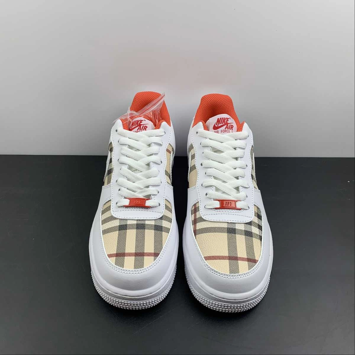 Air Force 1 07 LV8 Burberry BL0068-288 Step Friendly Soft Detail