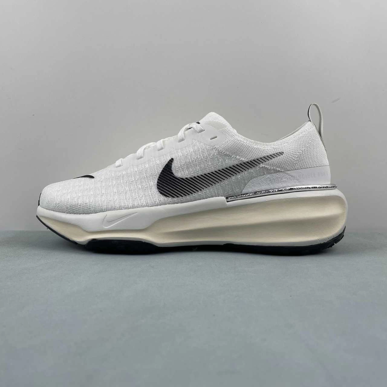 Smart Design ZoomX Invincible Run FK 3 Summit White Sail Coconut Milk Black DR2660-102