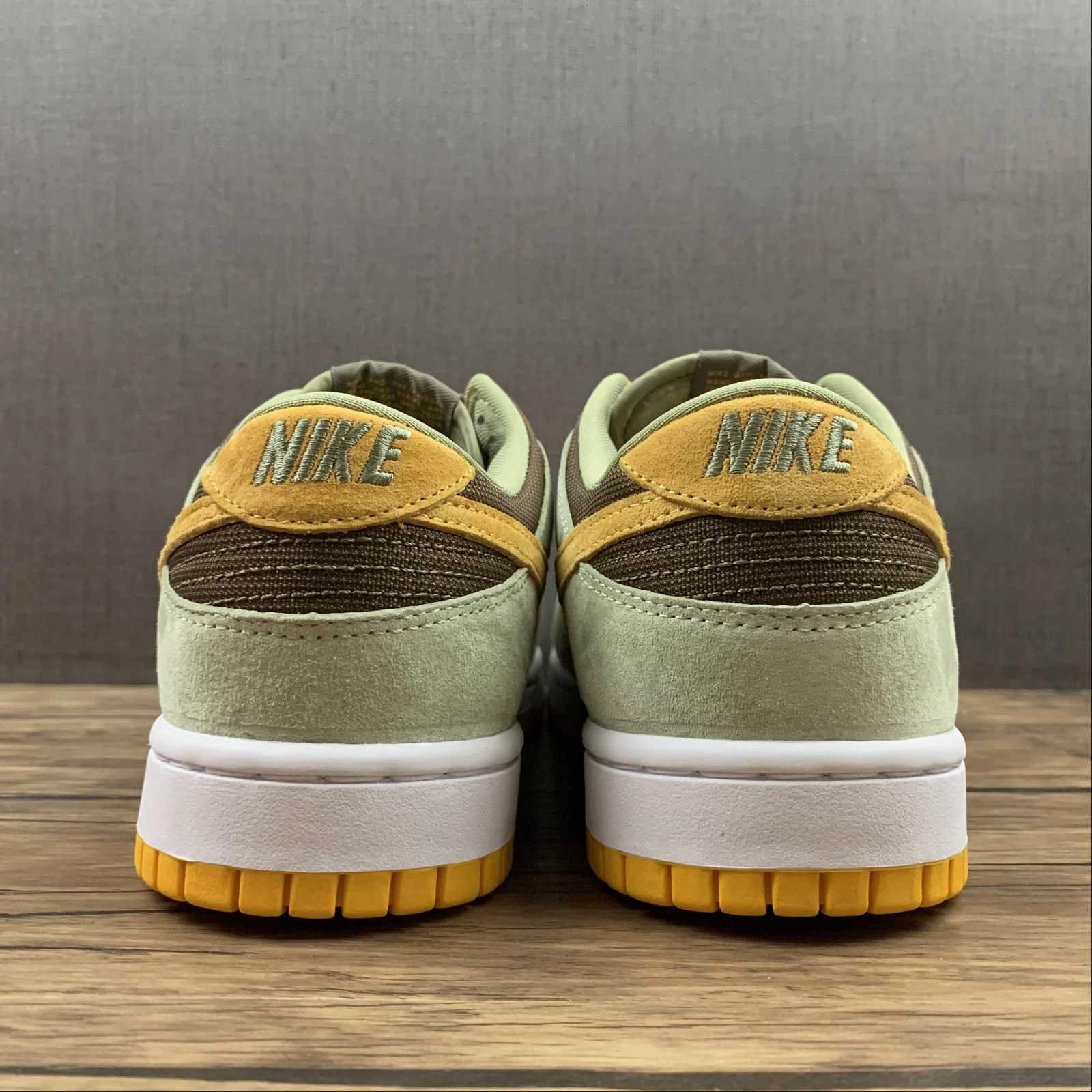 Unisex style SB Dunk Low Dusty Olive Pro Gold DH5360-300