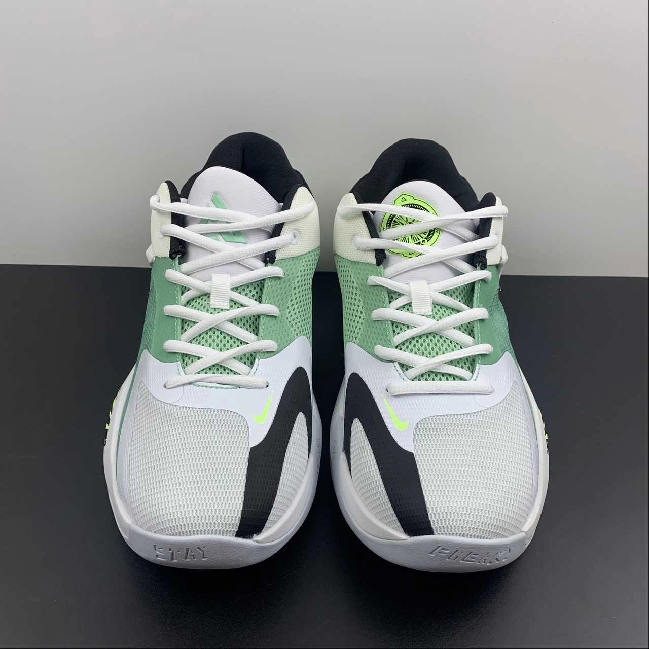 Mid Top Zoom Freak 4 EP White Grass Green DJ6149-100