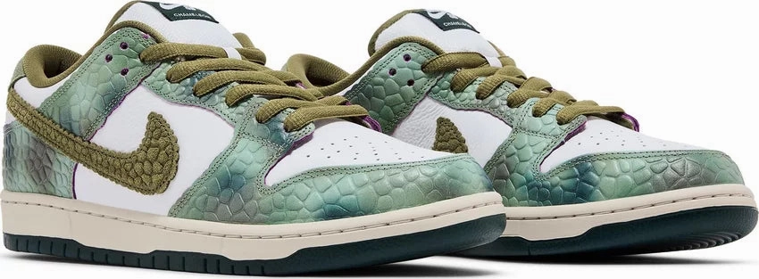 Nike Dunk Low SB x  Alexis Sablone Chameleon Flexible Motion Compression Molded Midsoles