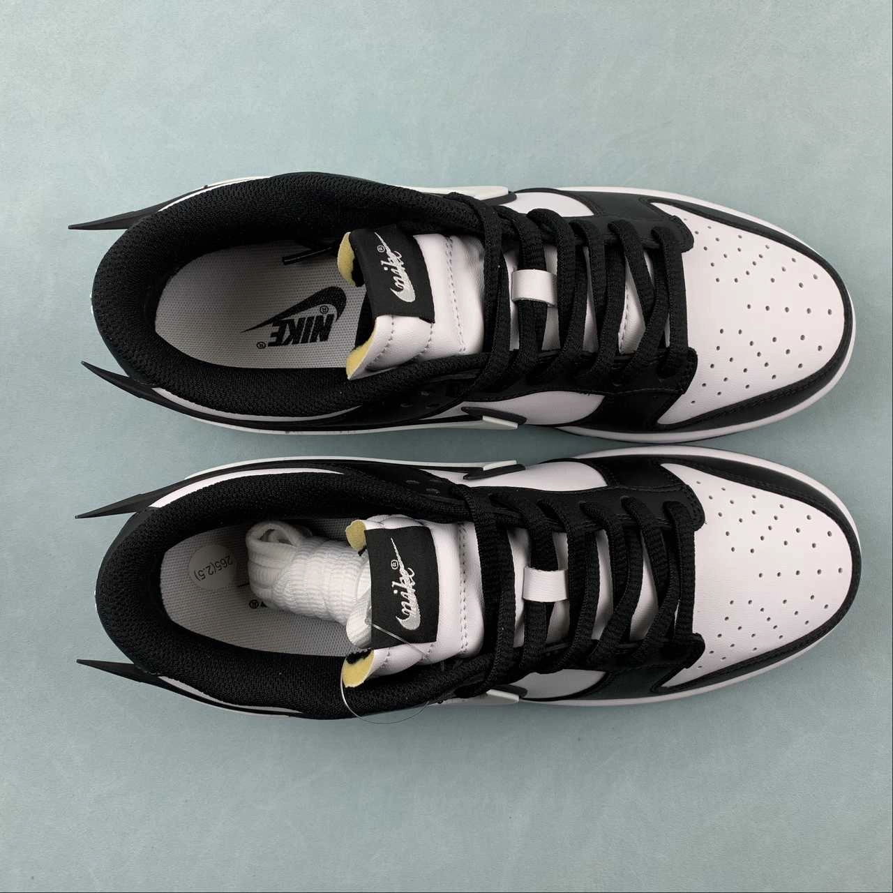 SB Dunk Low Black White JD1828-310 Padded materials