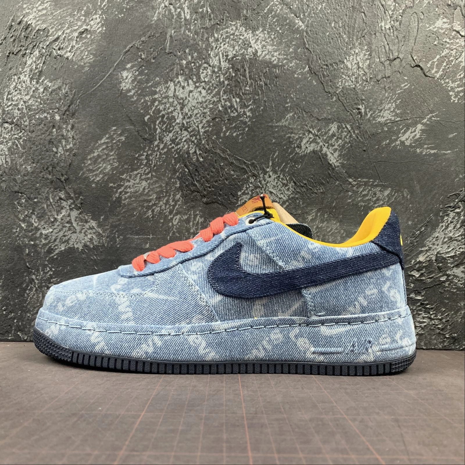 Air Force 1 Levis Denim-Obsidian-Dark-Sulfur CV0670-447 Campus Run