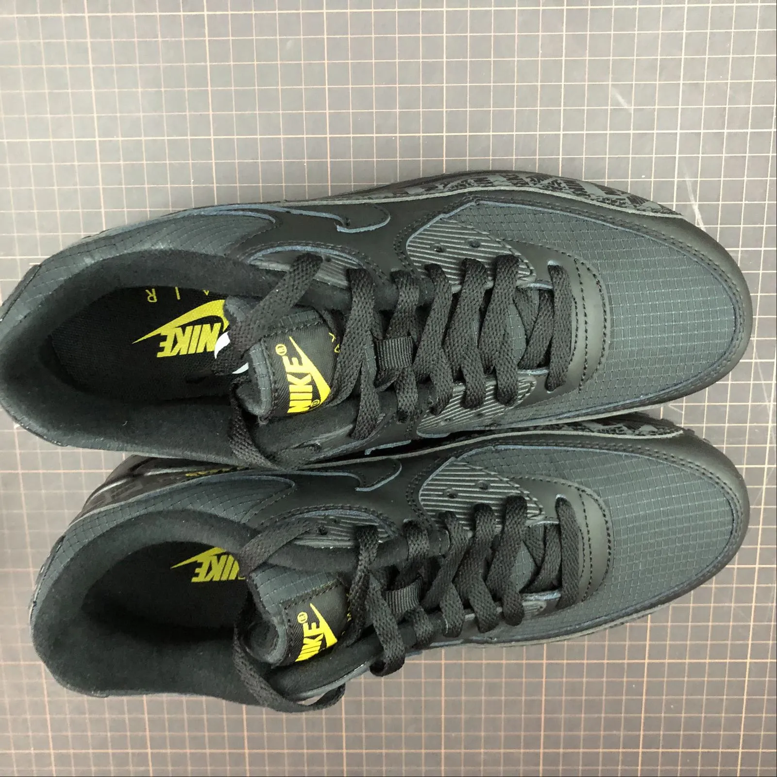 Posture Racing Air Max 90 Essential Yellow Black BQ4685-001