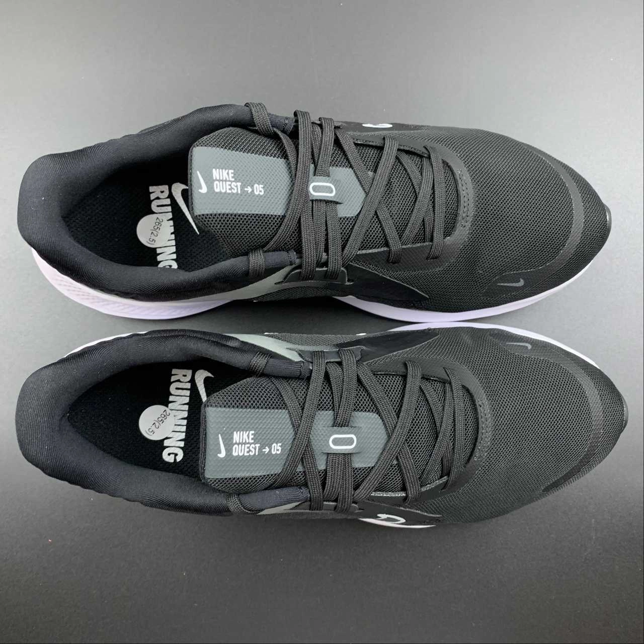 Recovery Ready Form Retention Nike Quest 4 Black White-Smoke Grey DD0204-001