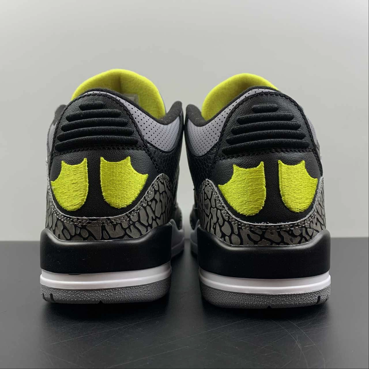 Mood Lift Canvas Material Air Jordan 3 Retro Oregon Ducks Pet Crew Black HO22-MNJDLS-5