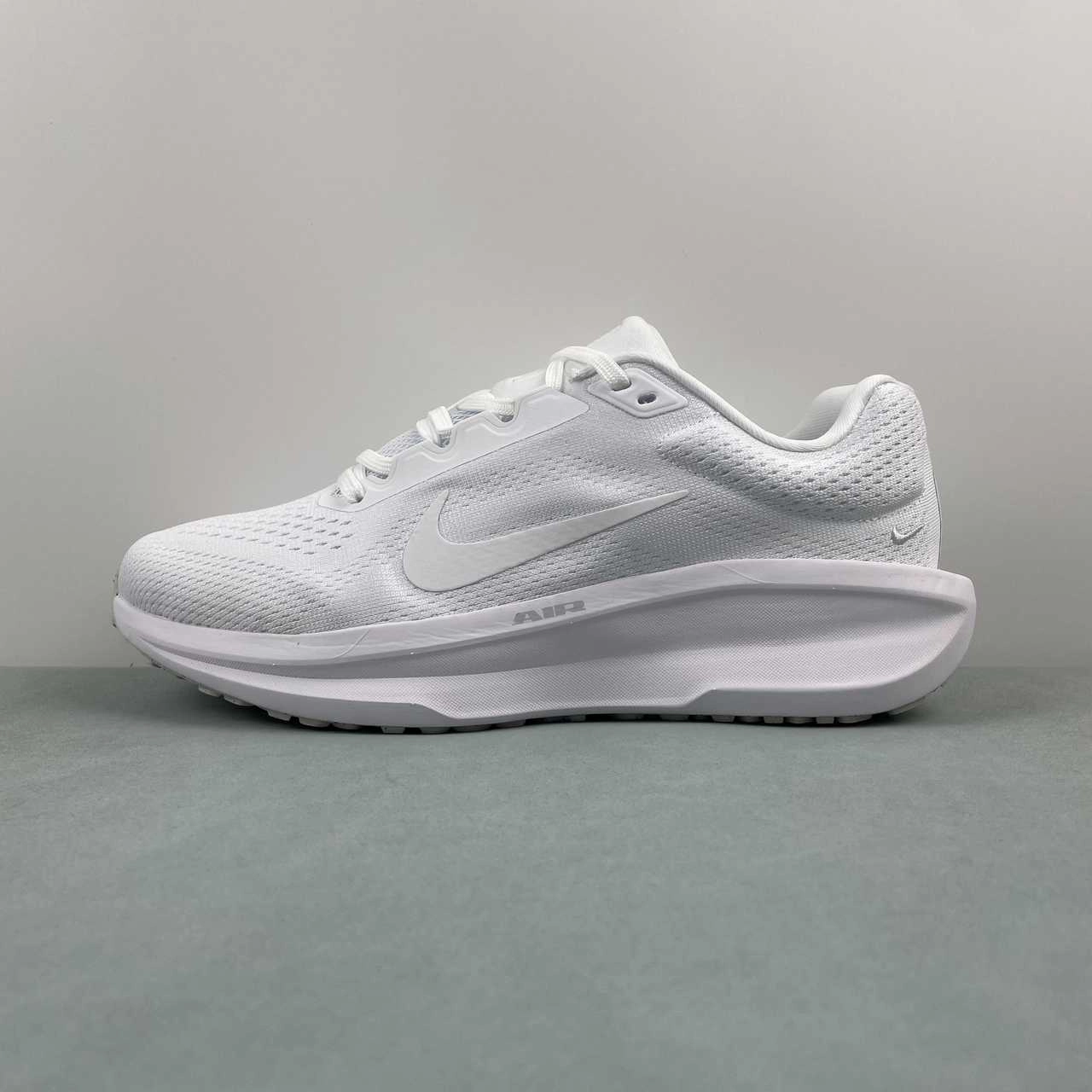 Air Winflo 11 White Photon Powder White FJ9509-100 Heel lock Quick Motion