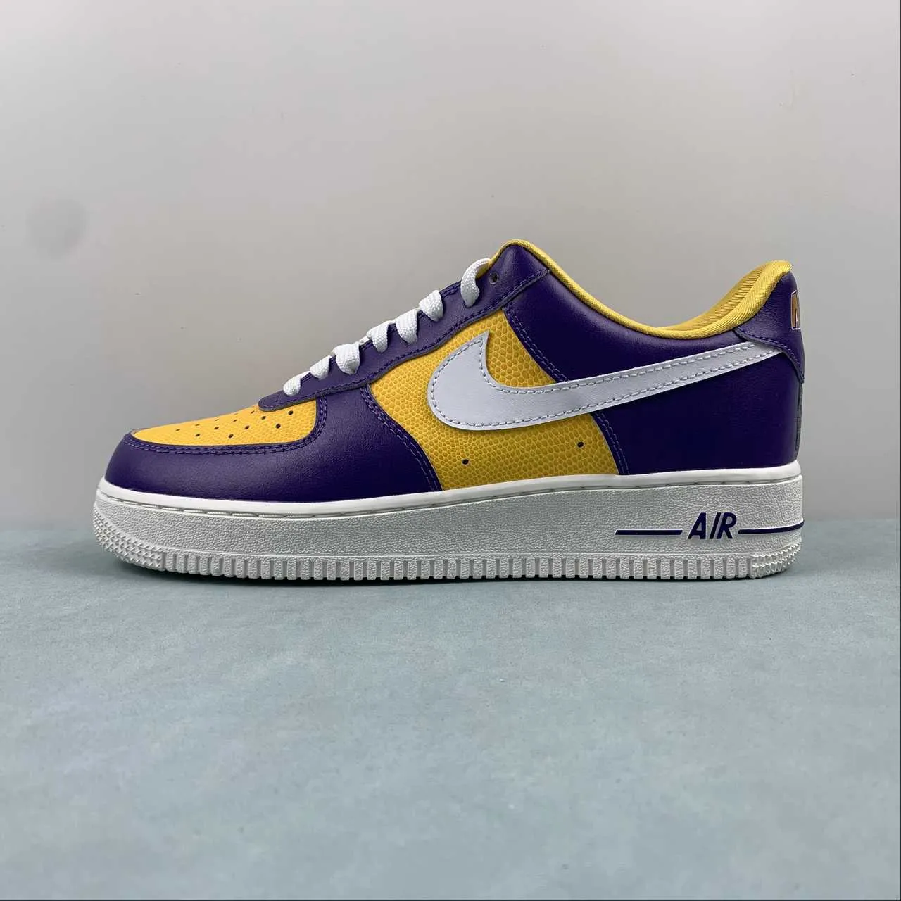 March Step foam Air Force 1 07 Low Be True To Her School LSU Court Purple White University Gold Sail FJ1408-500