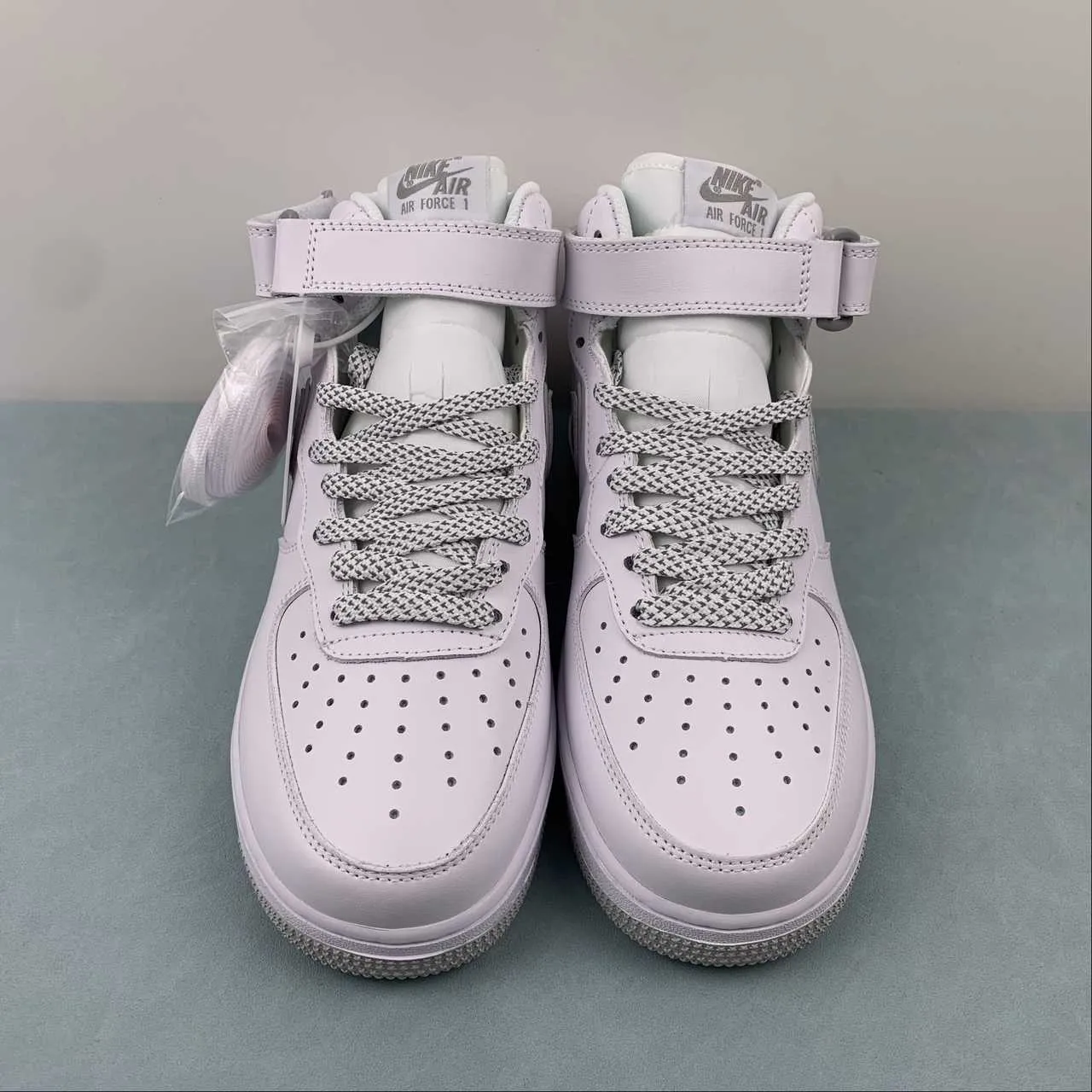 Break Pace Air Force 1 07 Mid White Silver WP5623-836