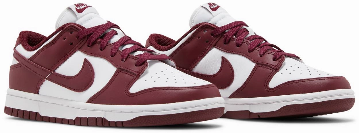 Nike Dunk Low Bordeaux W Flexible Rubber Sole