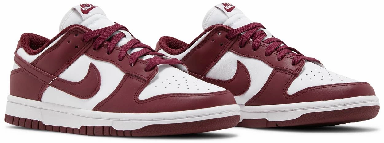 On The Move Nike Dunk Low Bordeaux W