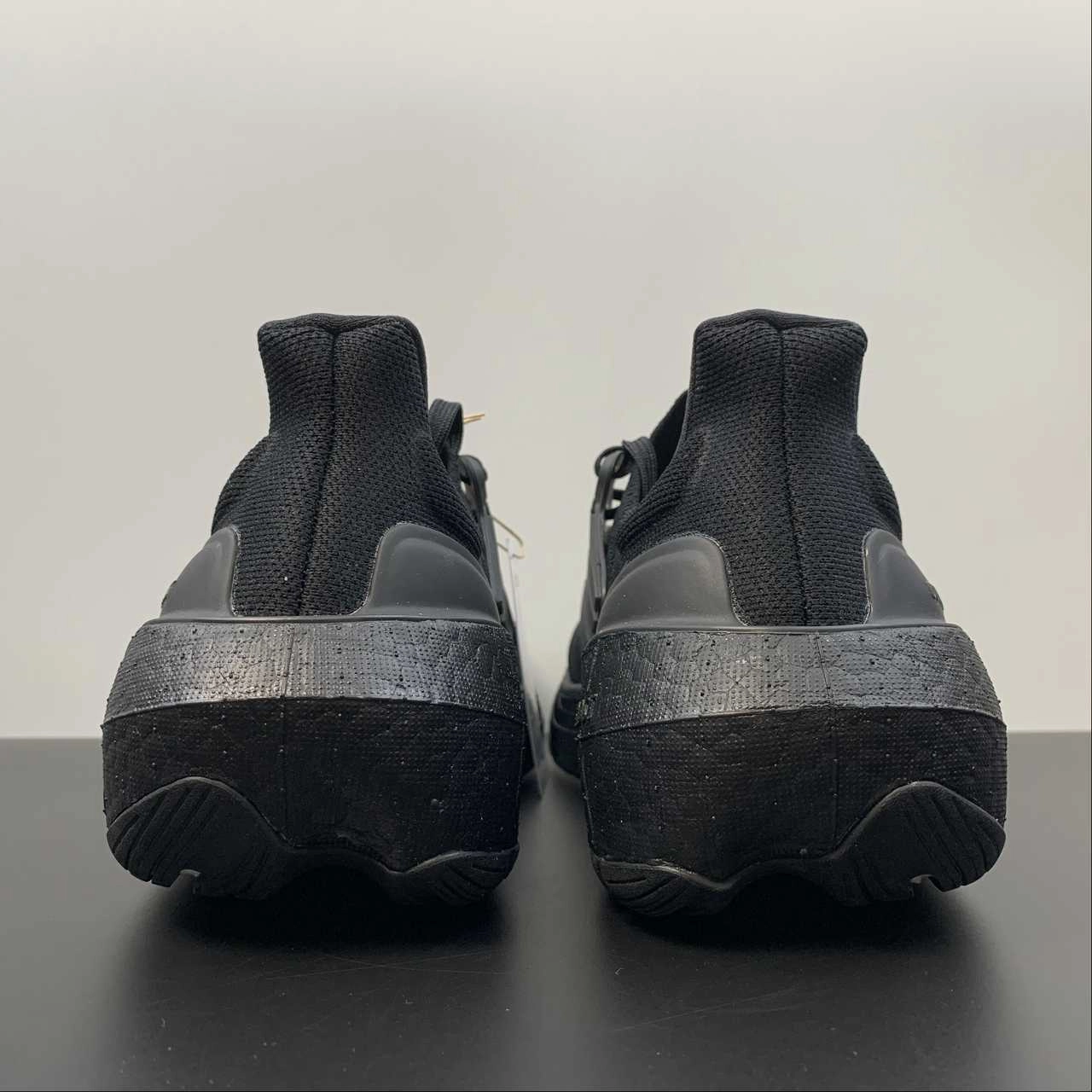 Adidas Ultraboost Light Core Black GZ5159 Comfort Stretch