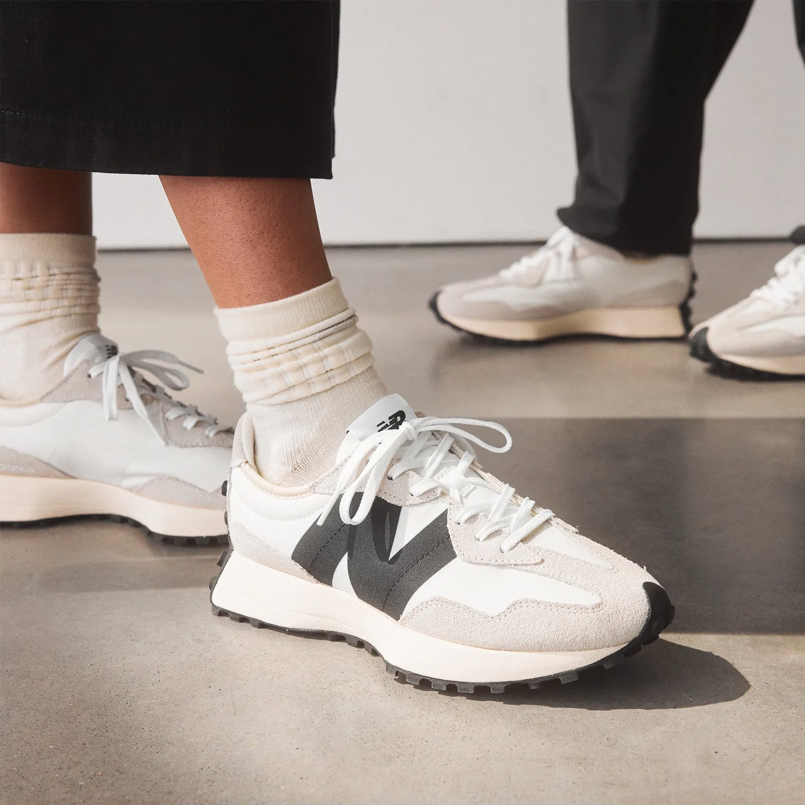 New Balance 327 Running Shoe (Women) - Sea Salt