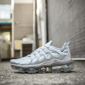 Work Casual Multi Directional Tread Nike Air Vapormax Plus VM