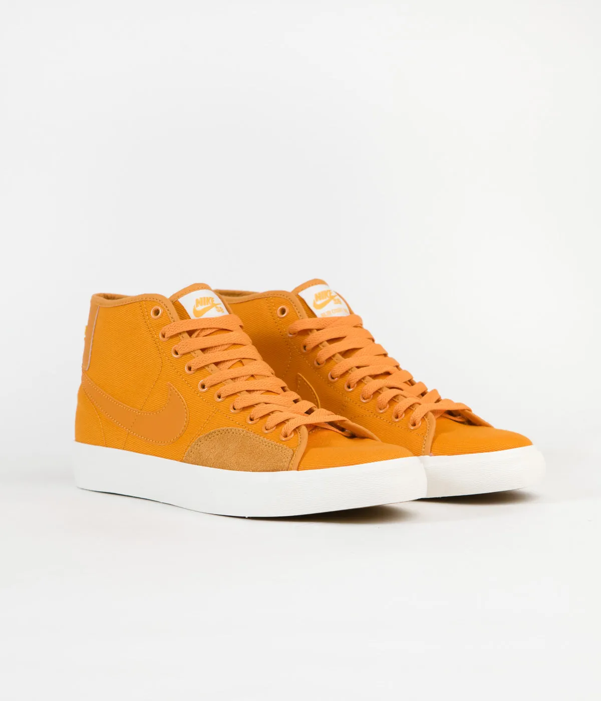 Nike SB Blazer Court Mid Premium Shoes - Light Curry / Light Curry - Light Curry - Sail